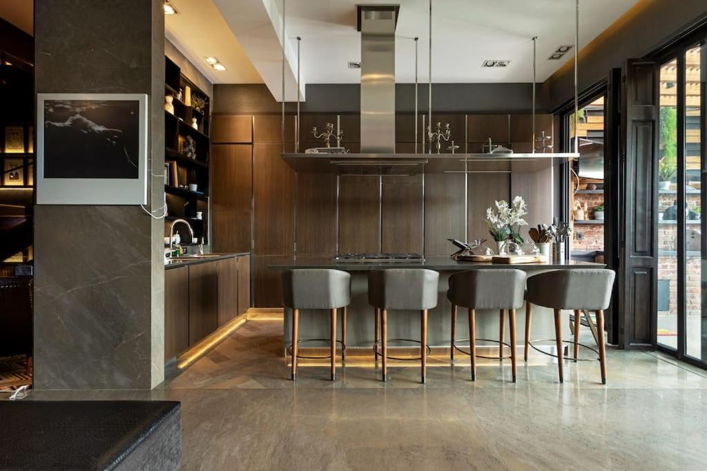 Appartement Luxurious Penthouse Oasis