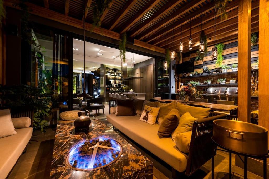 Luxurious Penthouse Oasis Mexico